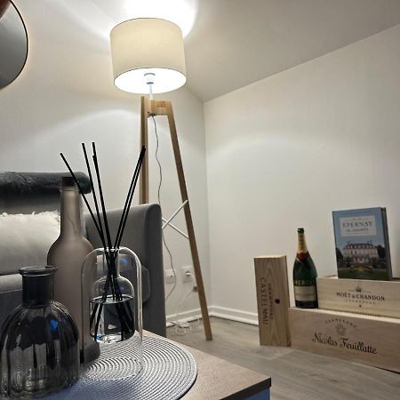 Le P'Tit Millesime - Hypercentre Apartment Epernay Ngoại thất bức ảnh